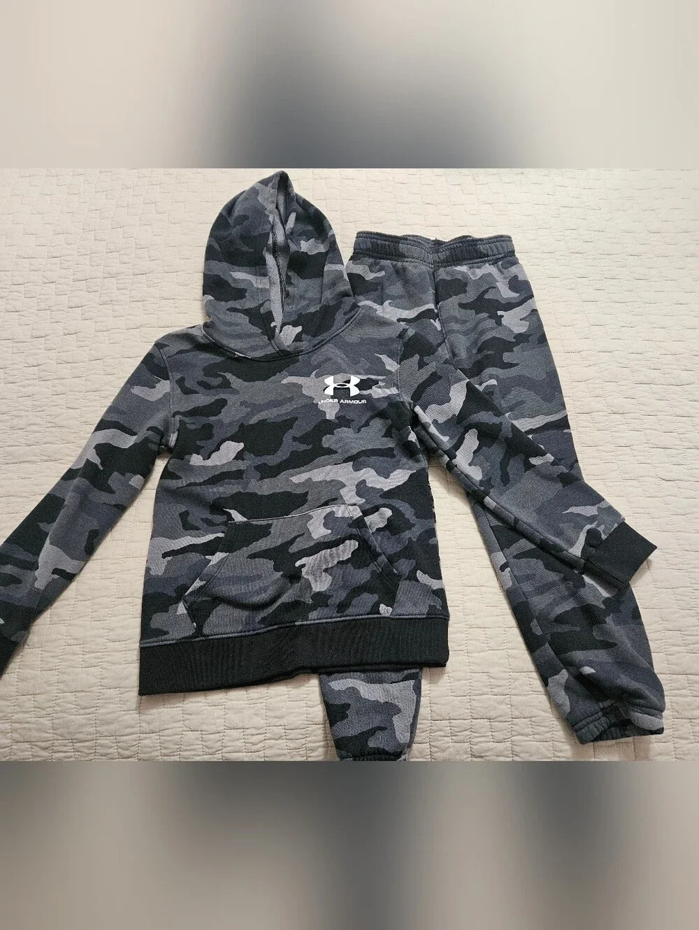 Under Armour Boys Camo Track Suit Sweatpants, Hoodie 7